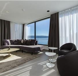 5 bedroom beachfront villa with heated pool near Omis, sleeps 9